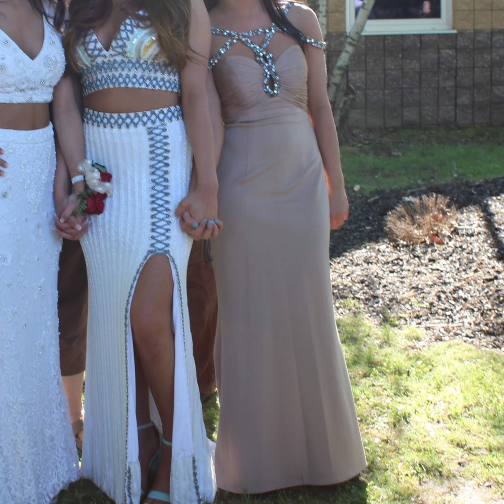 Sherri Hill 51776 Strappy Bodice Fitted Jersey Nude Jeweled Formal Dress US 0